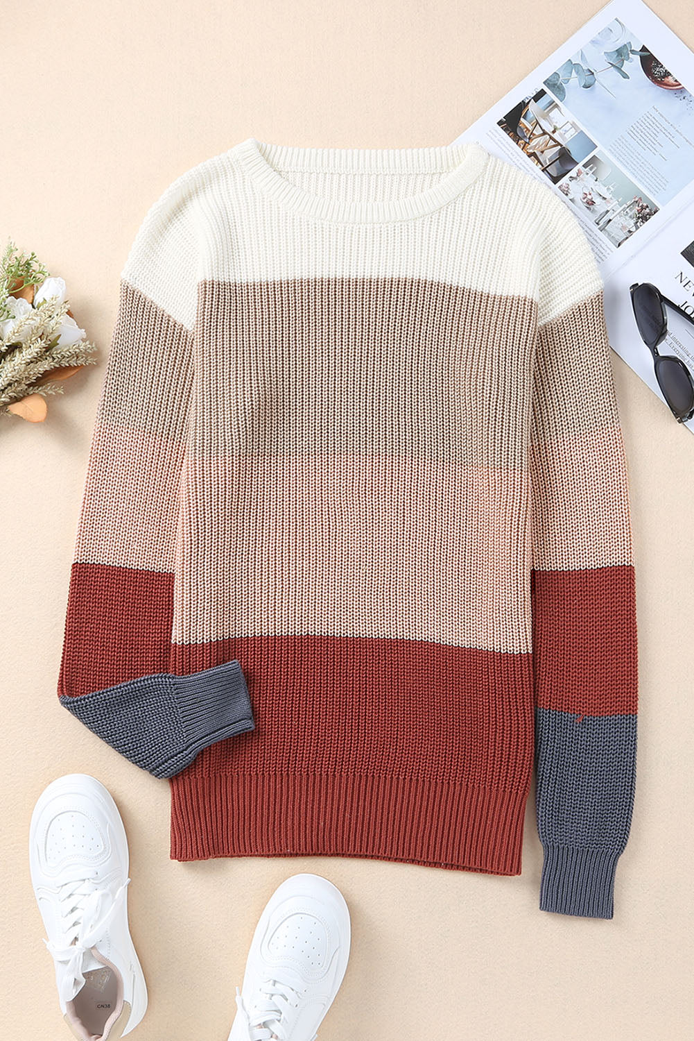 Parchment Color Block Knitted O-neck Pullover Sweater