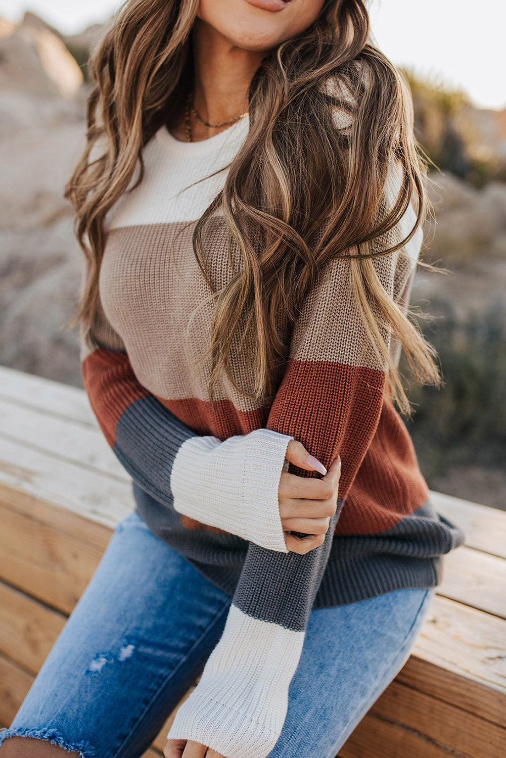 Parchment Color Block Knitted O-neck Pullover Sweater