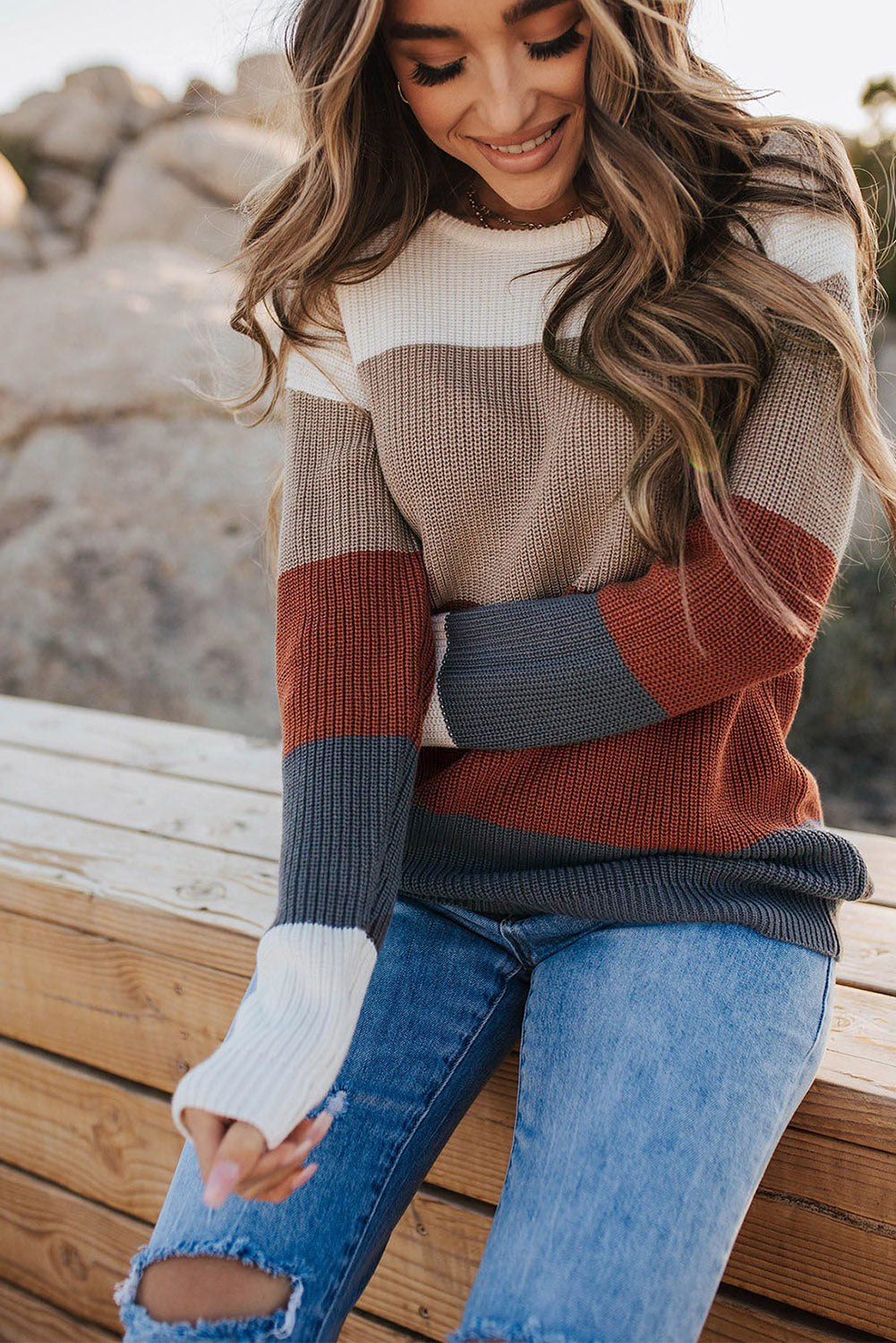 Parchment Color Block Knitted O-neck Pullover Sweater